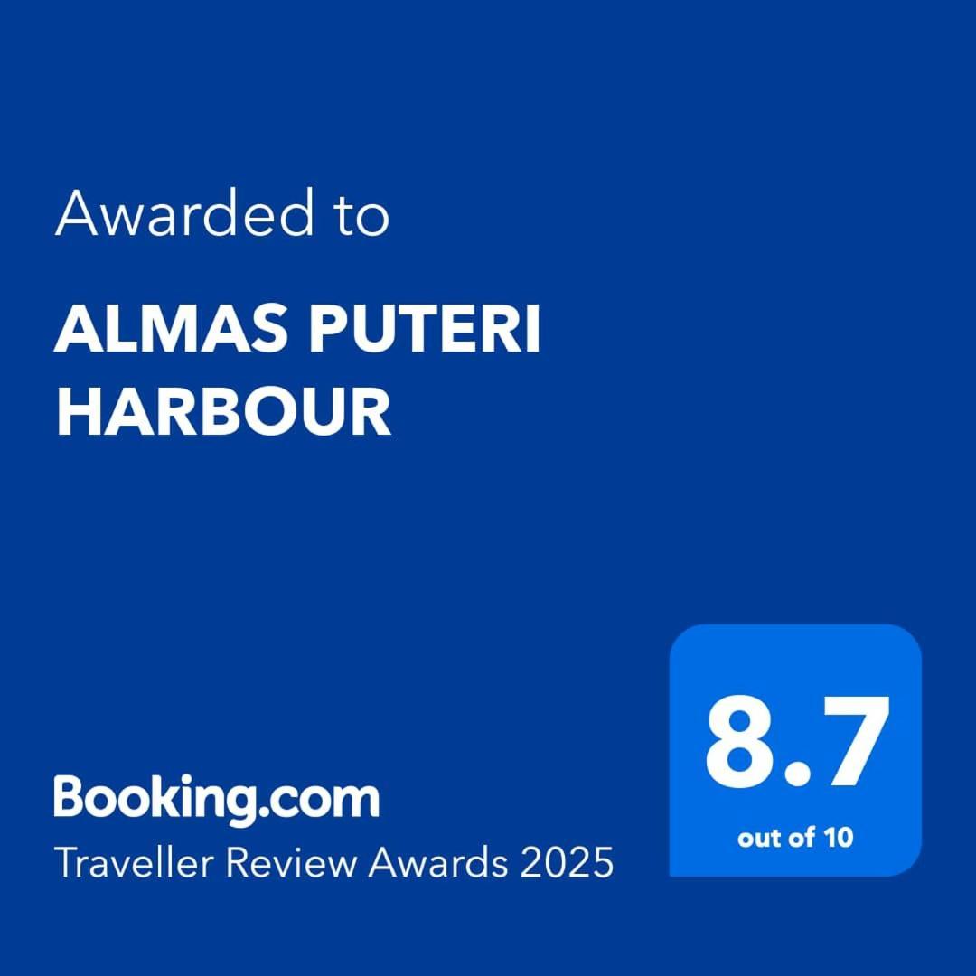 Almas Puteri Harbour Apartment Nusajaya  Bagian luar foto