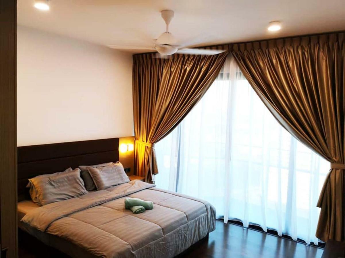 Almas Puteri Harbour Apartment Nusajaya  Bagian luar foto
