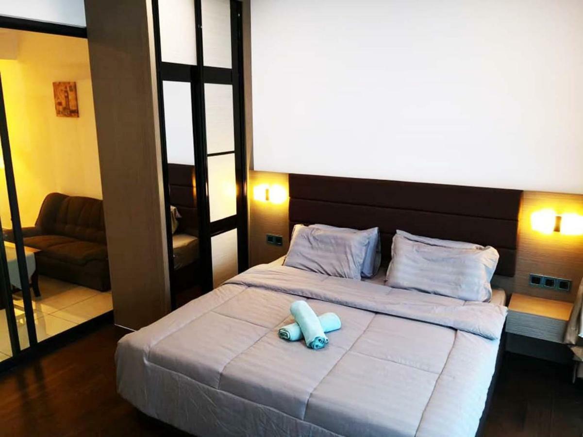Almas Puteri Harbour Apartment Nusajaya  Bagian luar foto